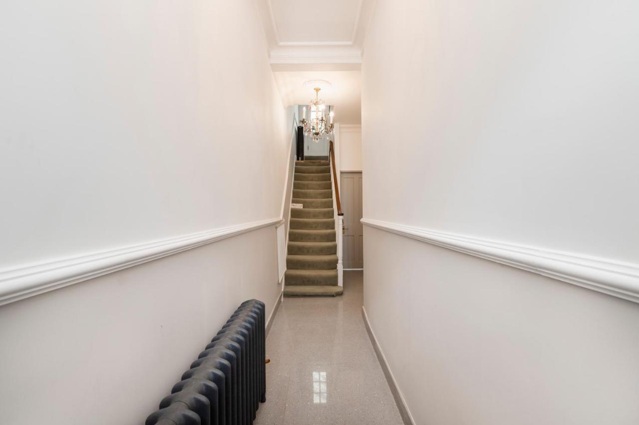 Victoria Belgravia Townhouse Apartment London Exterior photo