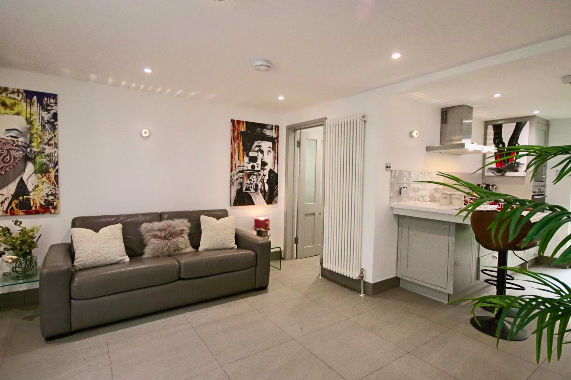 Victoria Belgravia Townhouse Apartment London Exterior photo